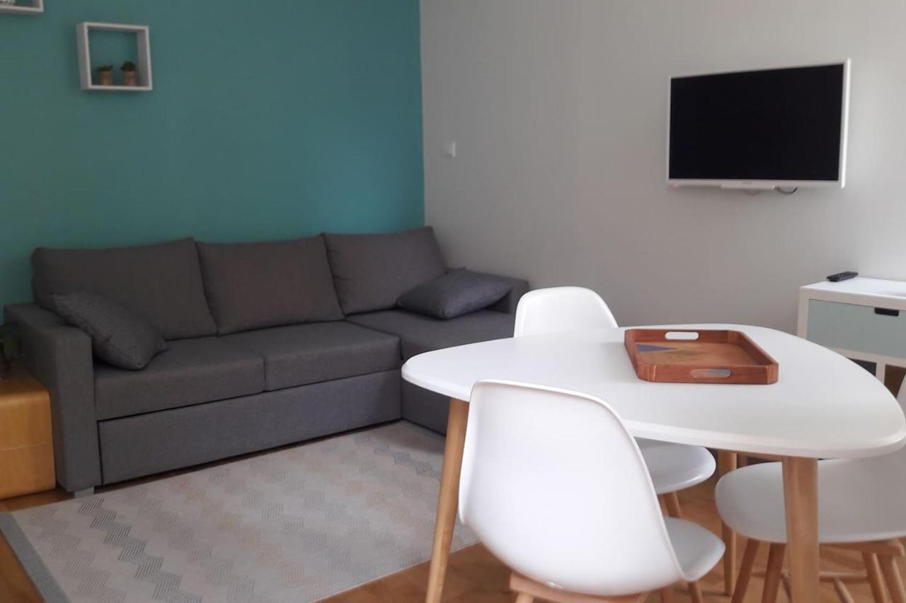 Un Appartement Lumineux Au Parc Beaumont Pau Exteriör bild